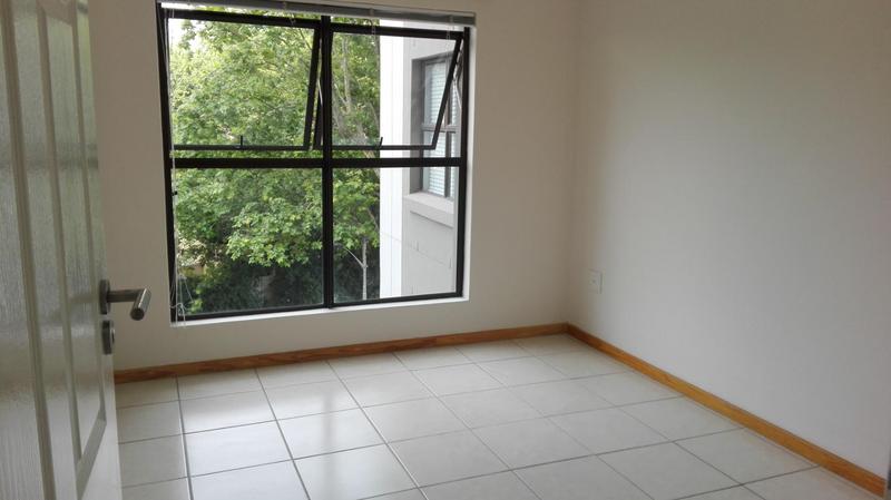 To Let 1 Bedroom Property for Rent in Rondebosch Western Cape